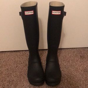 ✨Hunter Original Tall Rain boots✨